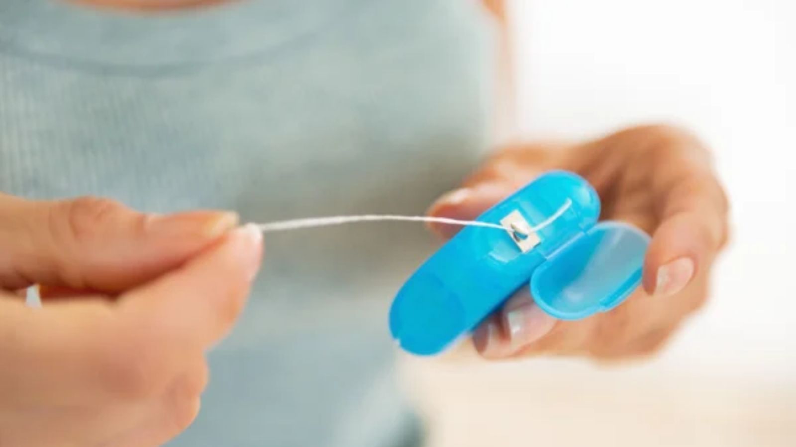 15 Clever Ways Dental Floss Can Help You in a Survival Situation