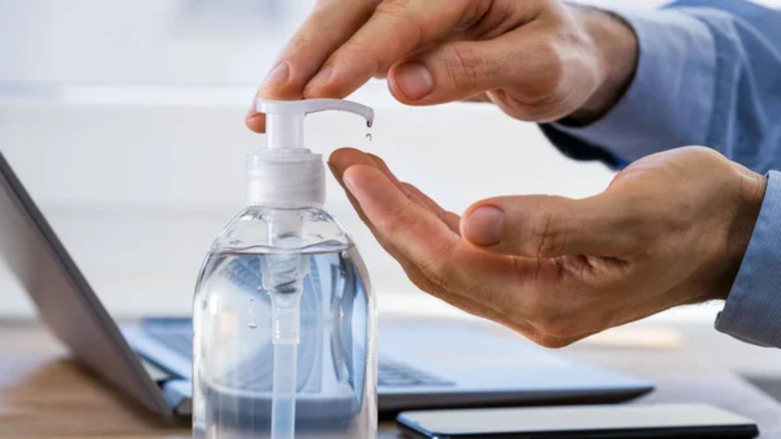 14 Survival Uses for Rubbing Alcohol You Should Know Before an Emergency