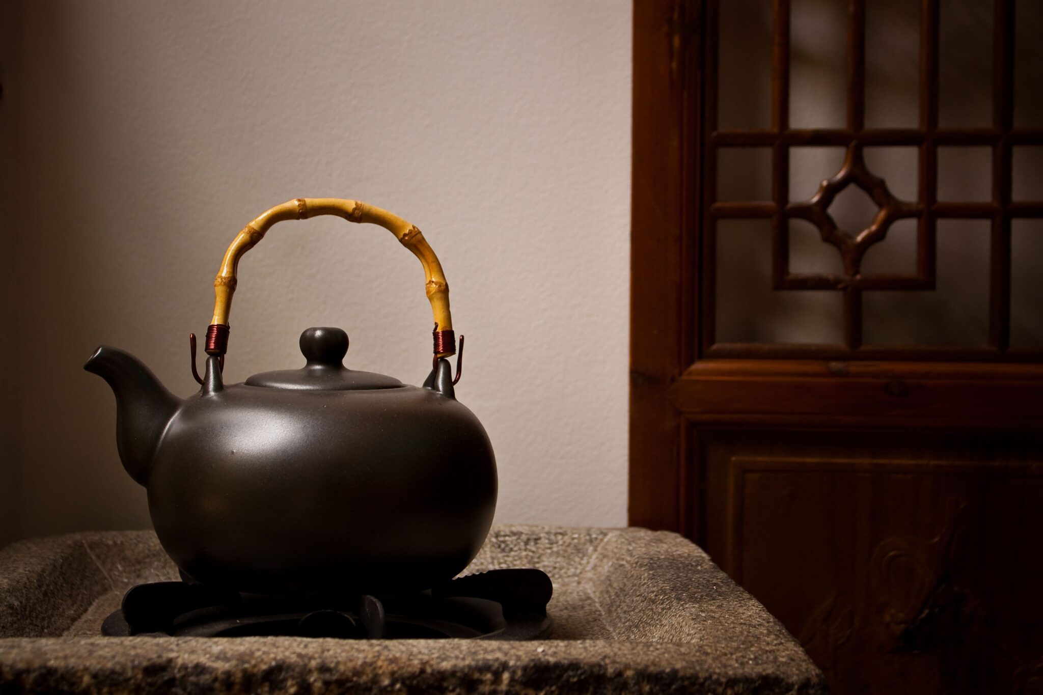 What Makes a Good Whistling Tea Kettle? 10 Models to Explore