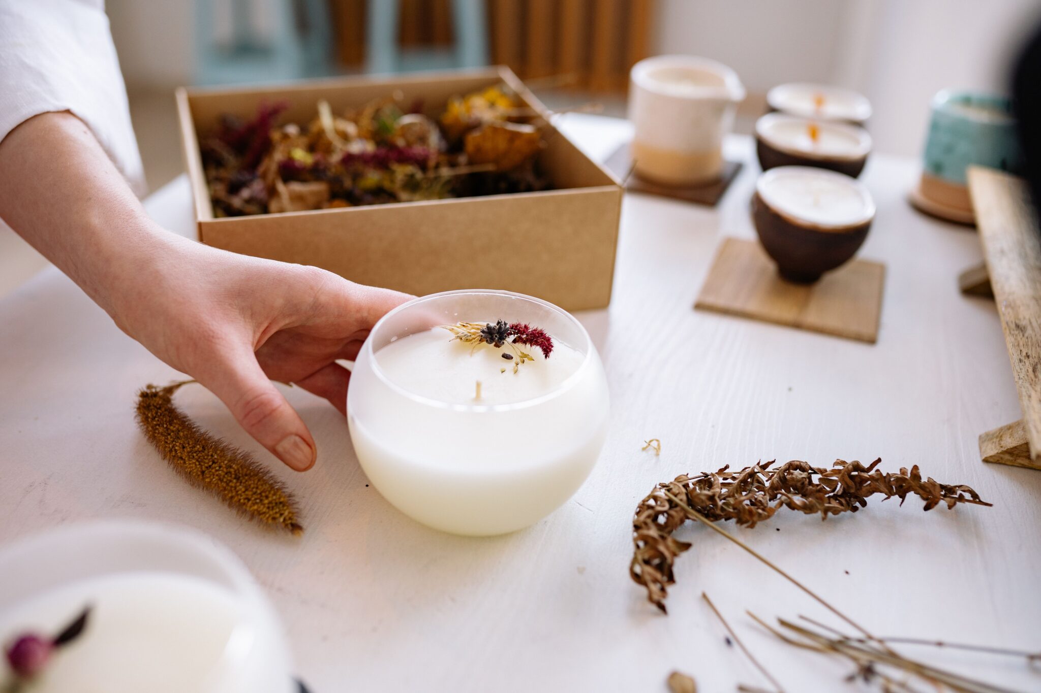 10 Homemade Candle Ideas Perfect for Chilly Nights
